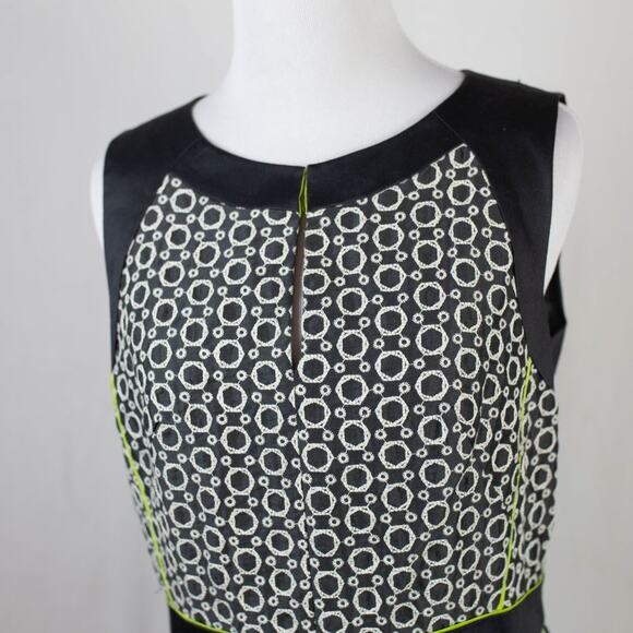 McGinn NEW Gray White Embroidered Circle Fit Flare Sleeveless Dress 6 POCKETS - Picture 2 of 6